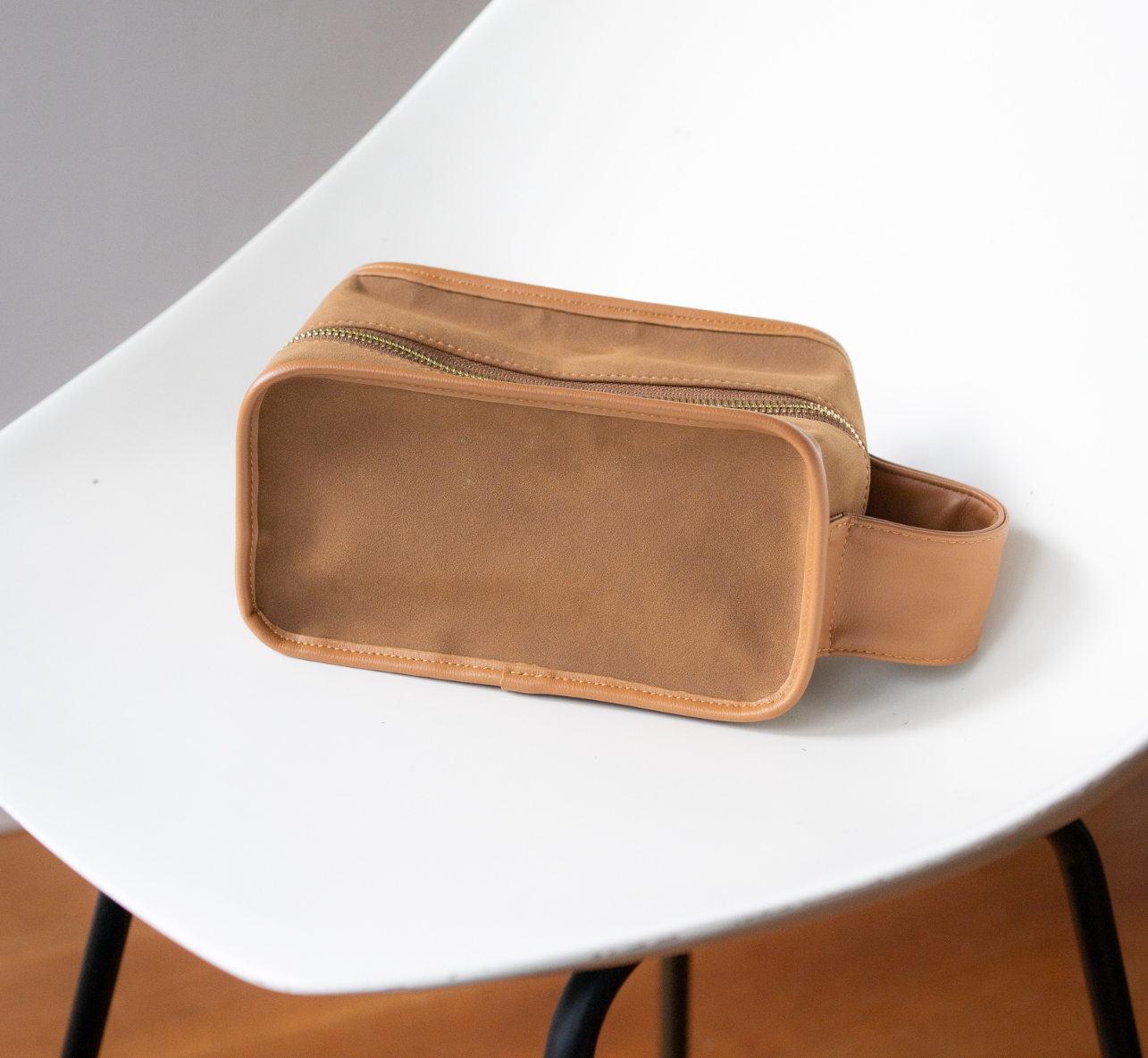 新作【即納】マルチポーチ M size(ブラウン・ライトブルー) – yUKI 新作【即納】マルチポーチ M size(ブラウン・ライトブルー) – yUKI