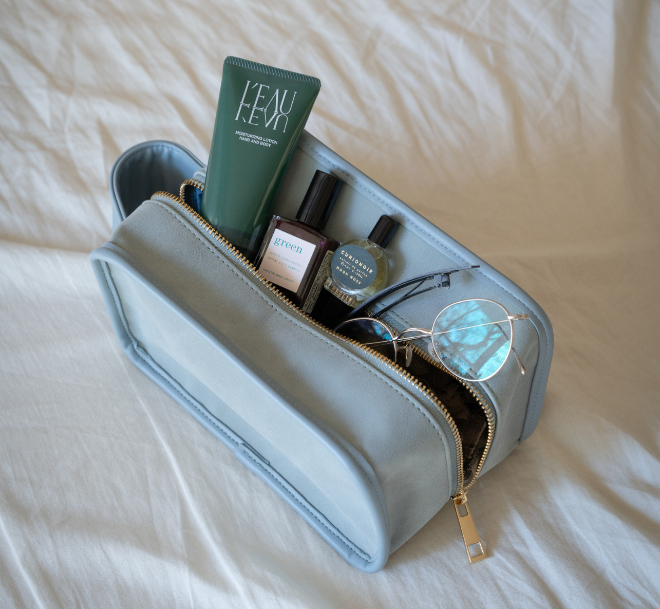 【BISOU×L’EAU】マルチポーチ Mサイズ BISOU公式】BISOU×L'EAUコラボレーションポーチM（キャメル