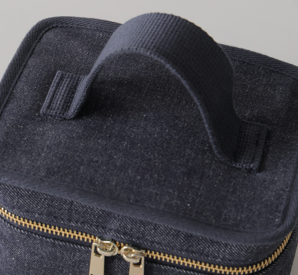 予約販売【新作】BISOU×L'EAU マルチポーチ / デニム / L mini（ネイビー・ライトブルー） - yUKI TAKESHIMA