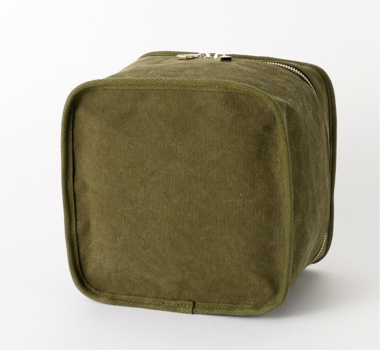 BISOU公式】BISOU×L'EAUコラボレーションポーチ L（キャメル